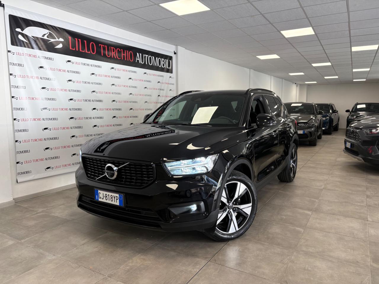 VOLVO XC40 T4 Recharge Plug-in Hybrid R-design FULL LED - 1