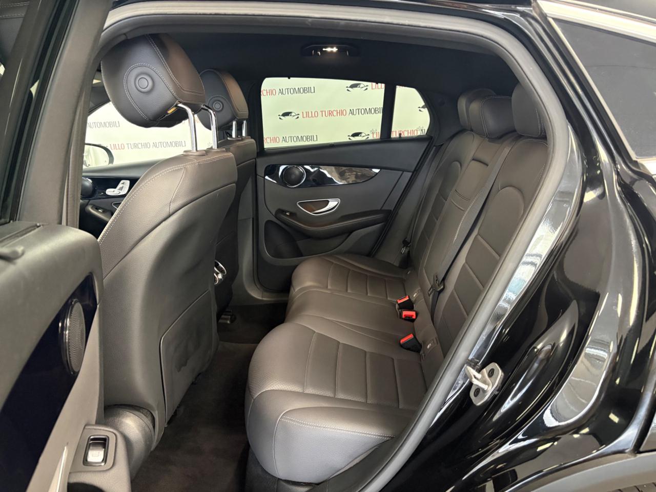 MERCEDES-BENZ GLC 200 d 4Matic Coupé Business FARI LED - 19