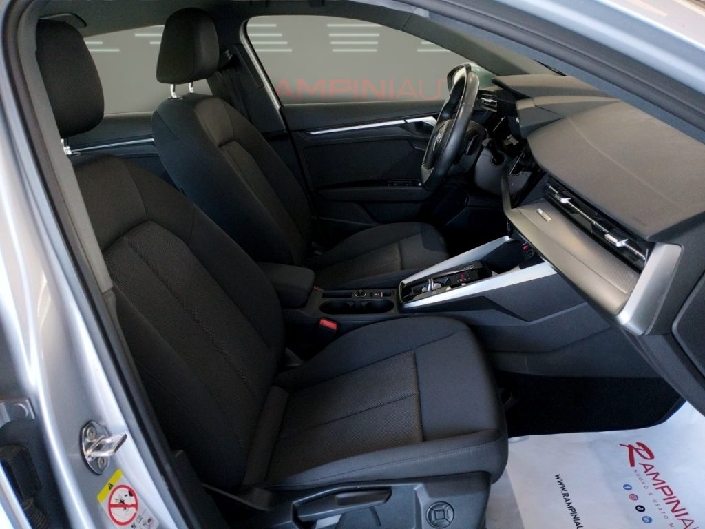 AUDI A3 SPB 30 g-tron METANO S tronic Km 51.000 Iva espost - 19