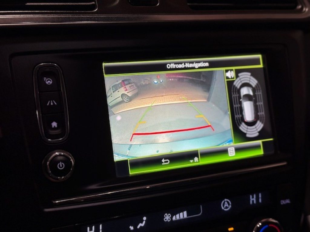 Clicca per ingrandire Kadjar - dCi 130CV 4x4 Energy Bose