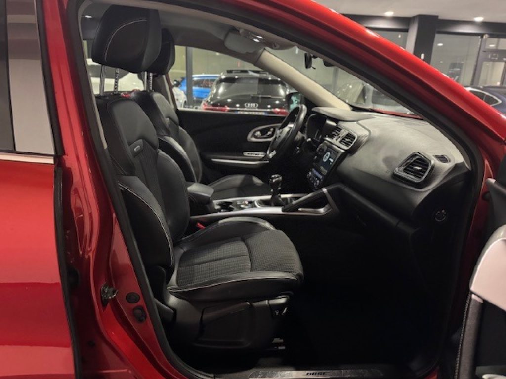 Clicca per ingrandire Kadjar - dCi 130CV 4x4 Energy Bose