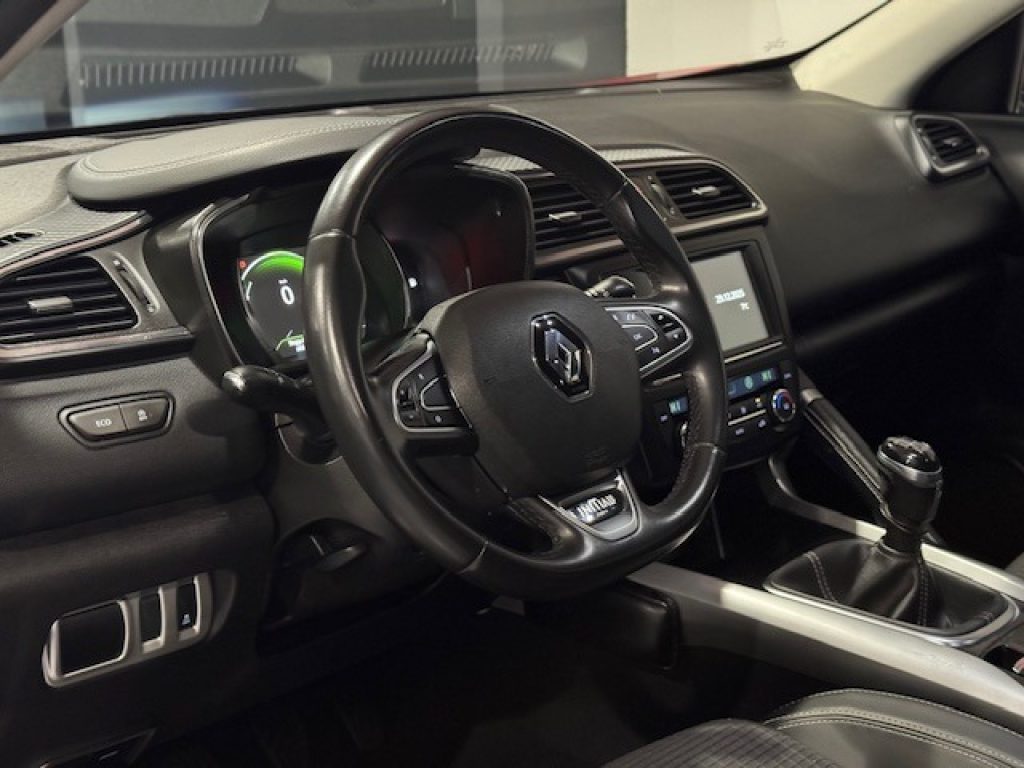 Clicca per ingrandire Kadjar - dCi 130CV 4x4 Energy Bose