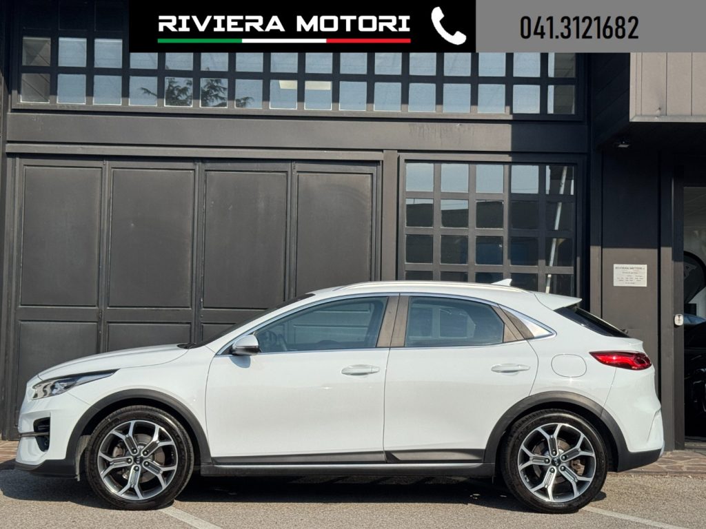 KIA XCeed 1.0 T-GDi Style - 3