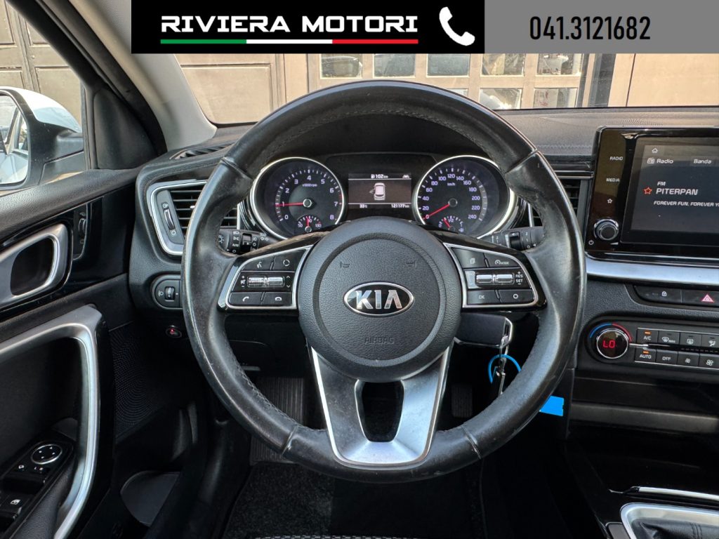 KIA XCeed 1.0 T-GDi Style - 6