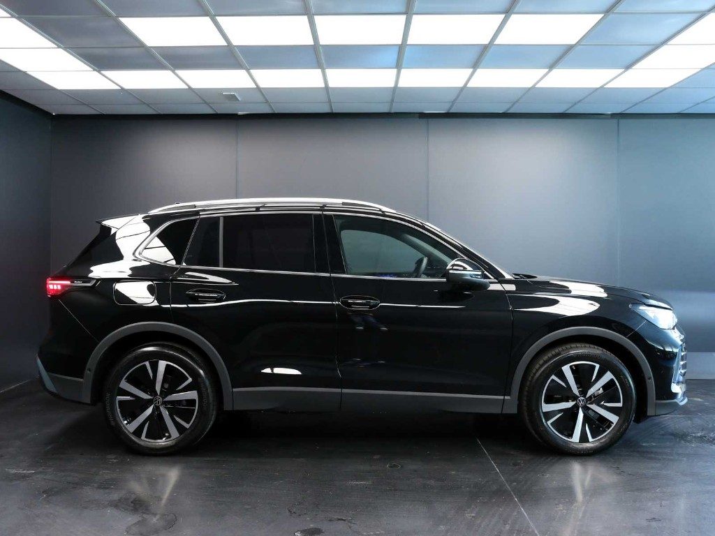 VOLKSWAGEN Tiguan 2.0 TDI 150 CV DSG Elegance - 11