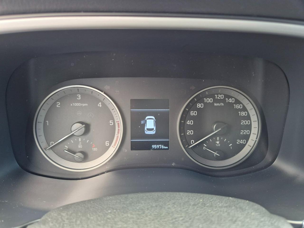 HYUNDAI Tucson 1.6 CRDi XLine - 17