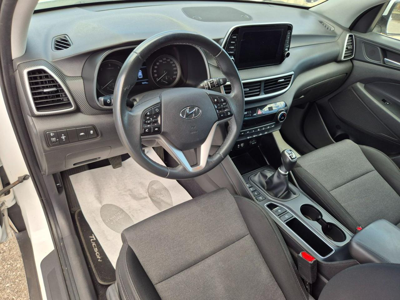 HYUNDAI Tucson 1.6 CRDi XLine - 10