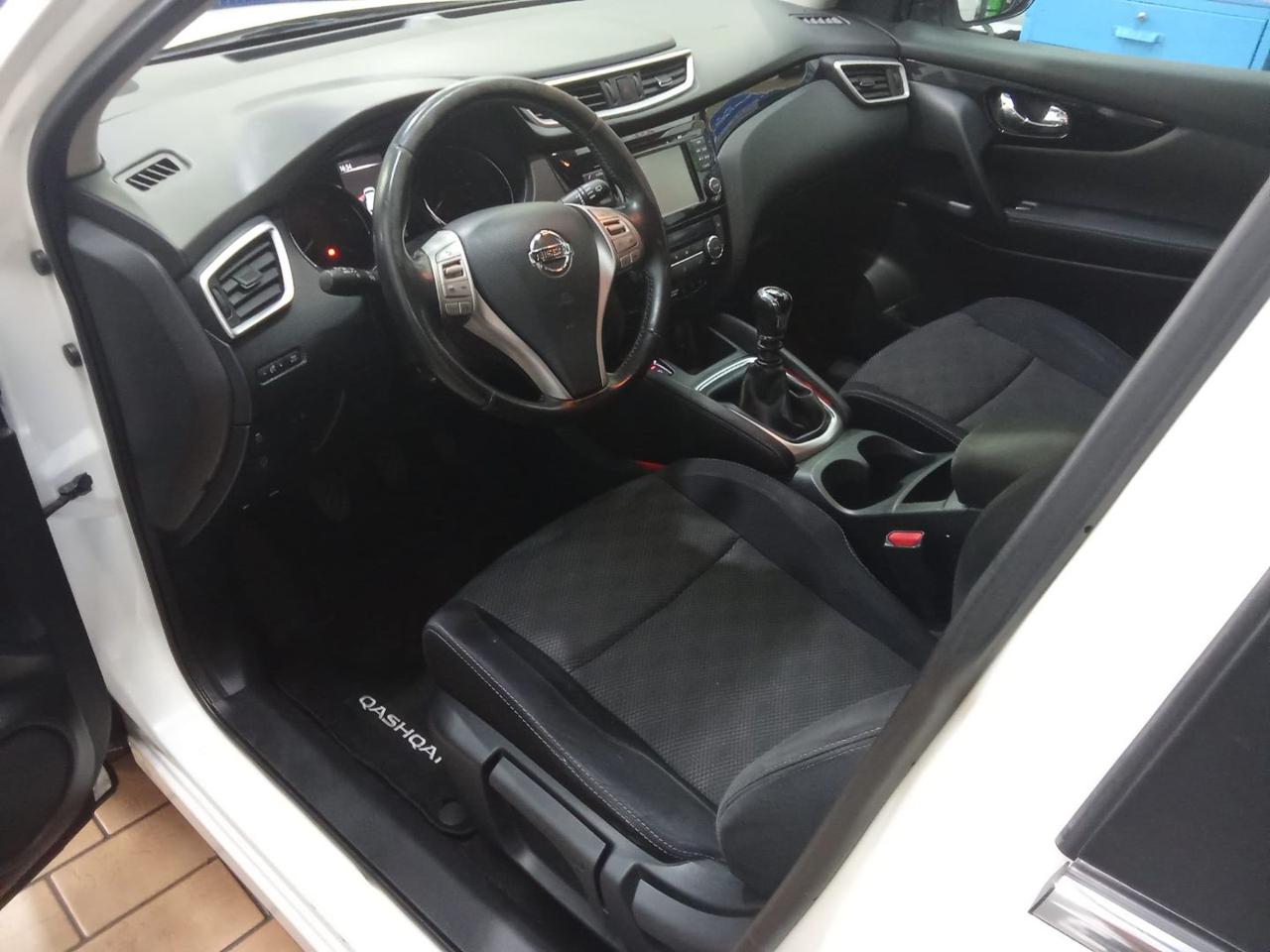 NISSAN Qashqai 1.5 dCi Acenta - 6