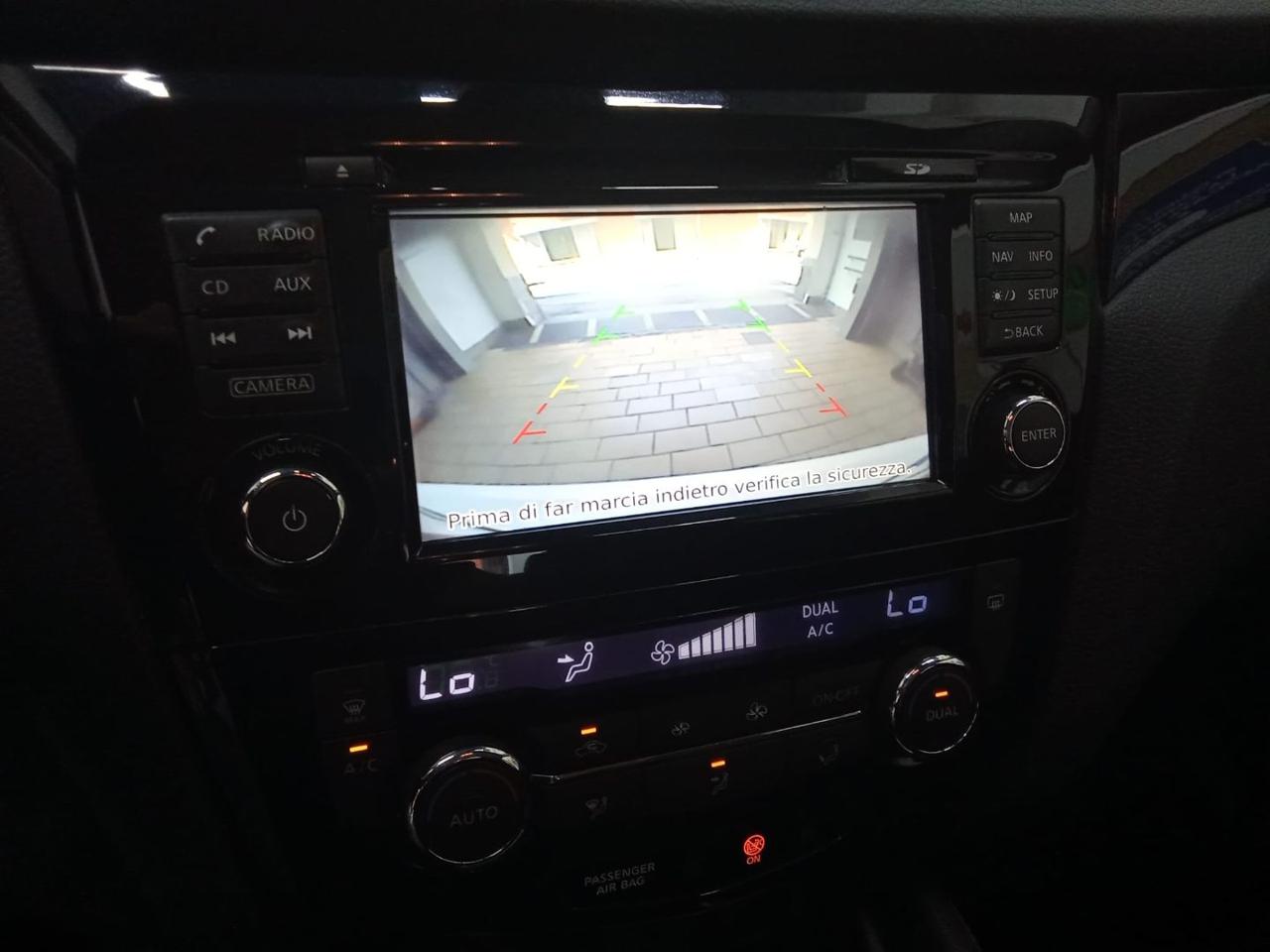 NISSAN Qashqai 1.5 dCi Acenta - 13