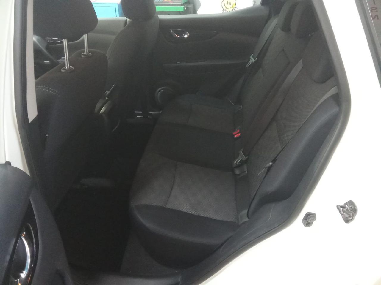NISSAN Qashqai 1.5 dCi Acenta - 14
