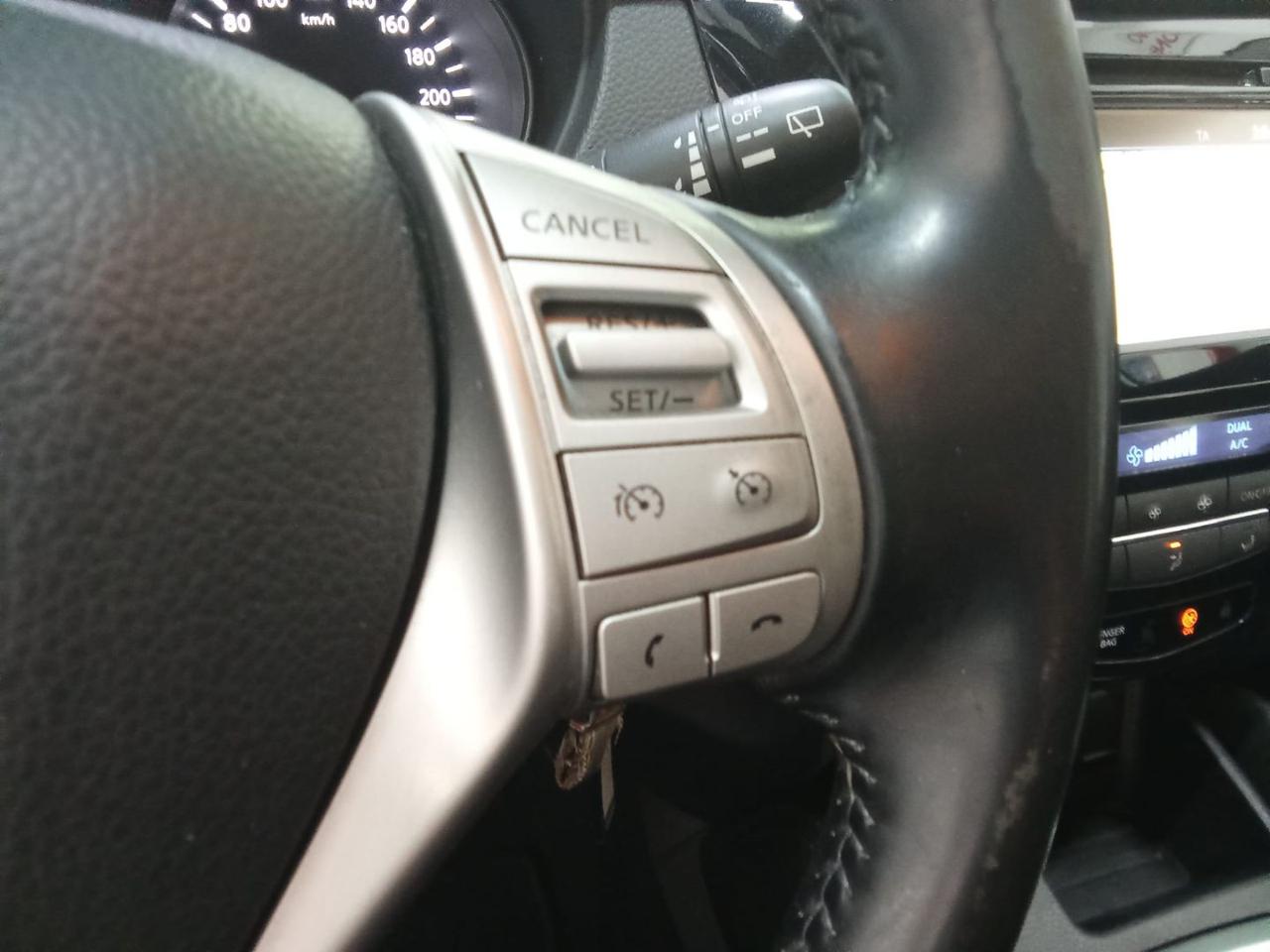 NISSAN Qashqai 1.5 dCi Acenta - 11