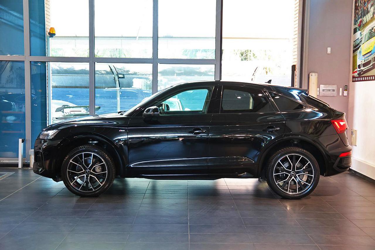 AUDI Q5 40 TDI Sportback Quattro S-Tronic S-Line - 3