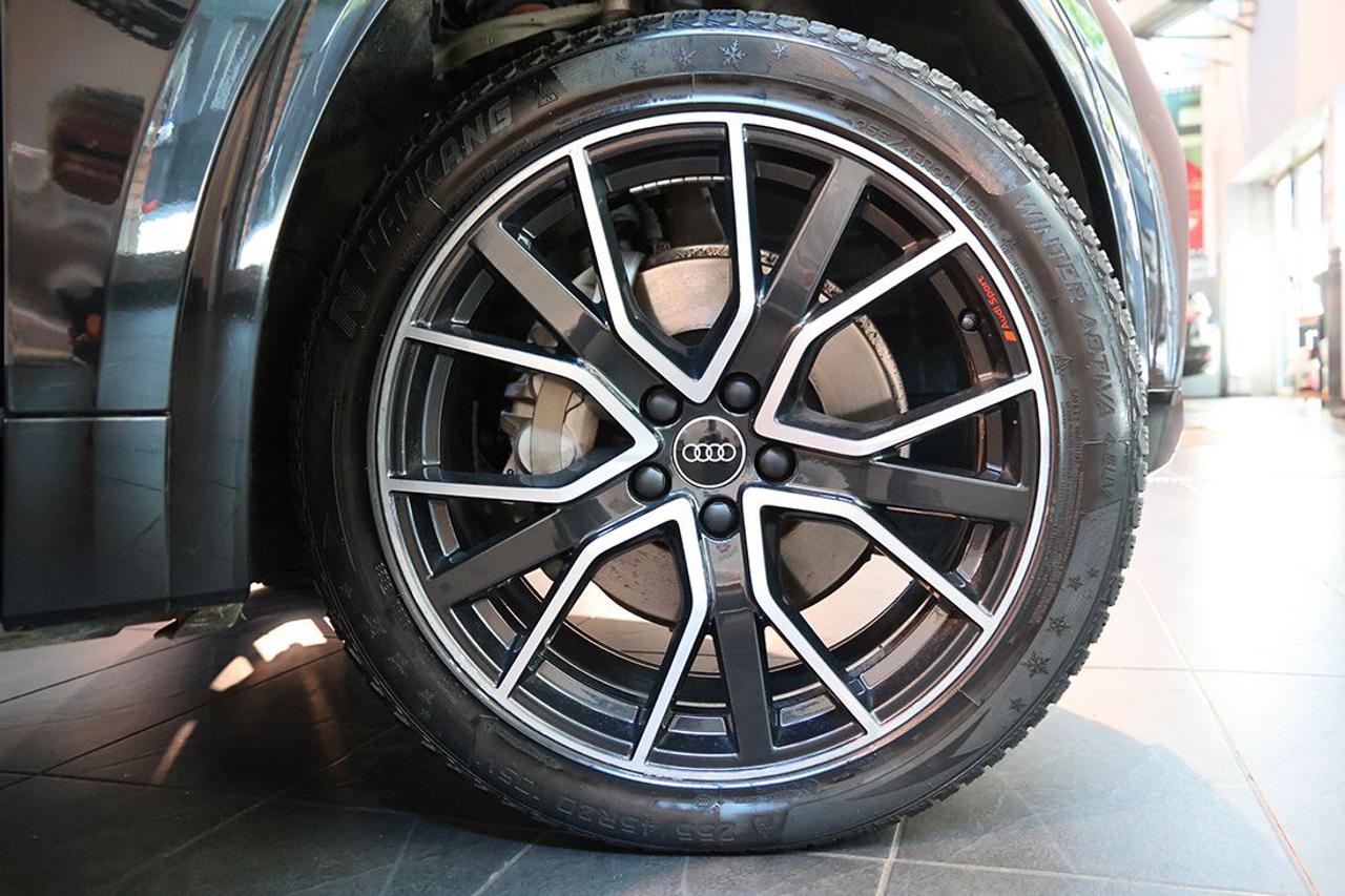 AUDI Q5 40 TDI Sportback Quattro S-Tronic S-Line - 6