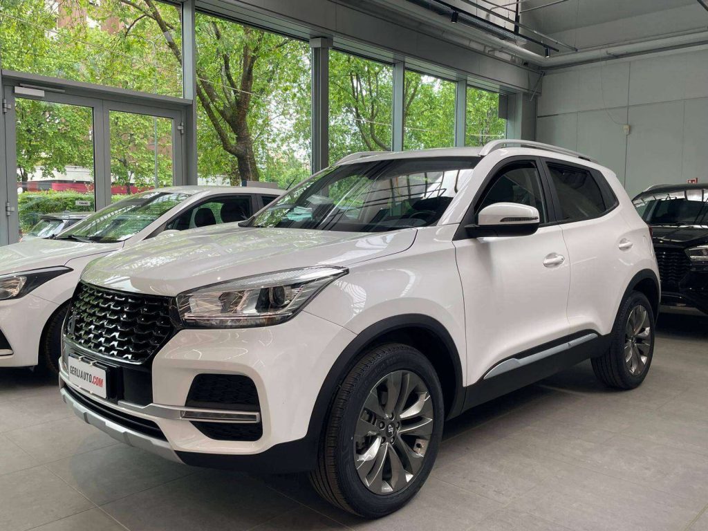 OTHERS-ANDERE OTHERS-ANDERE DR Automobiles DR4 DR 4.0 4.0 1.5 Gpl 114cv / TETT