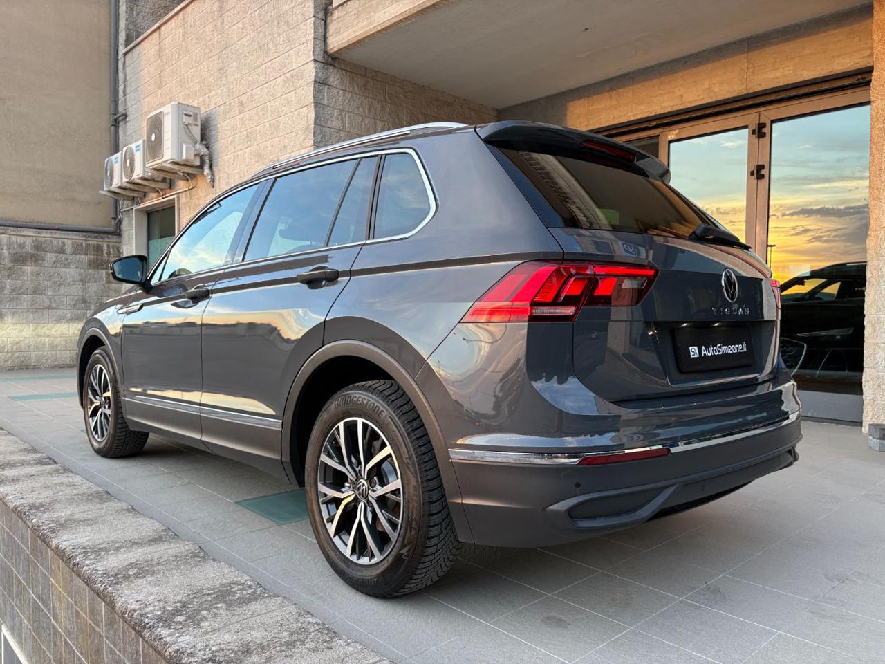VOLKSWAGEN Tiguan 2.0 TDI 150 CV SCR DSG Life - 7