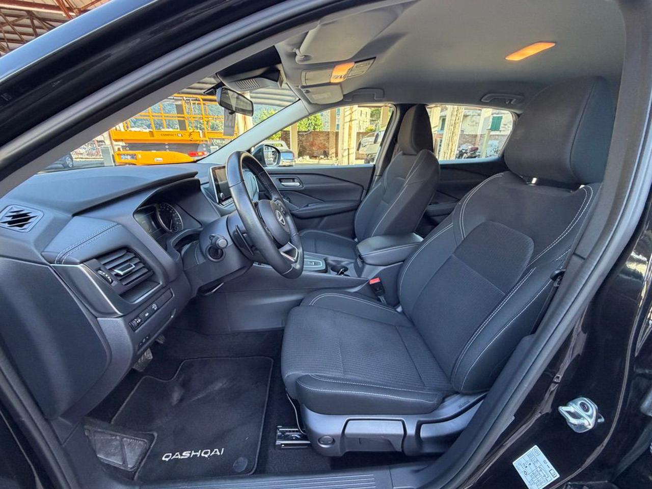NISSAN Qashqai MHEV 158 CV Xtronic Business - 9