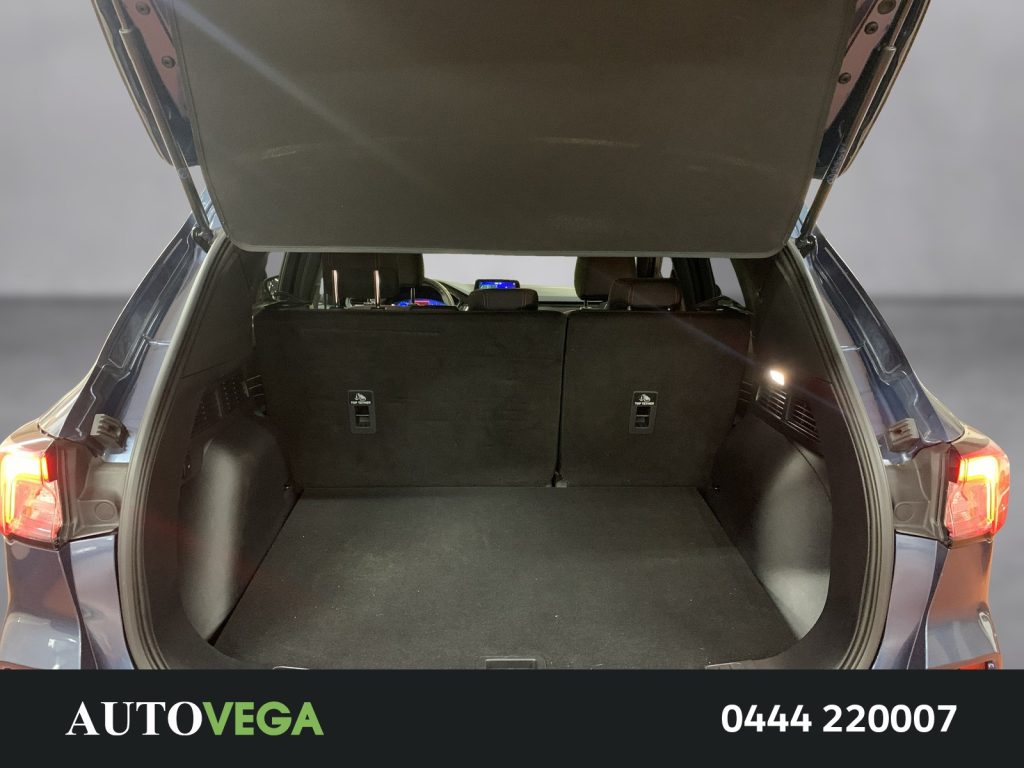 FORD Kuga 2.0 ecoblue mhev st-line 2wd 150cv - 17