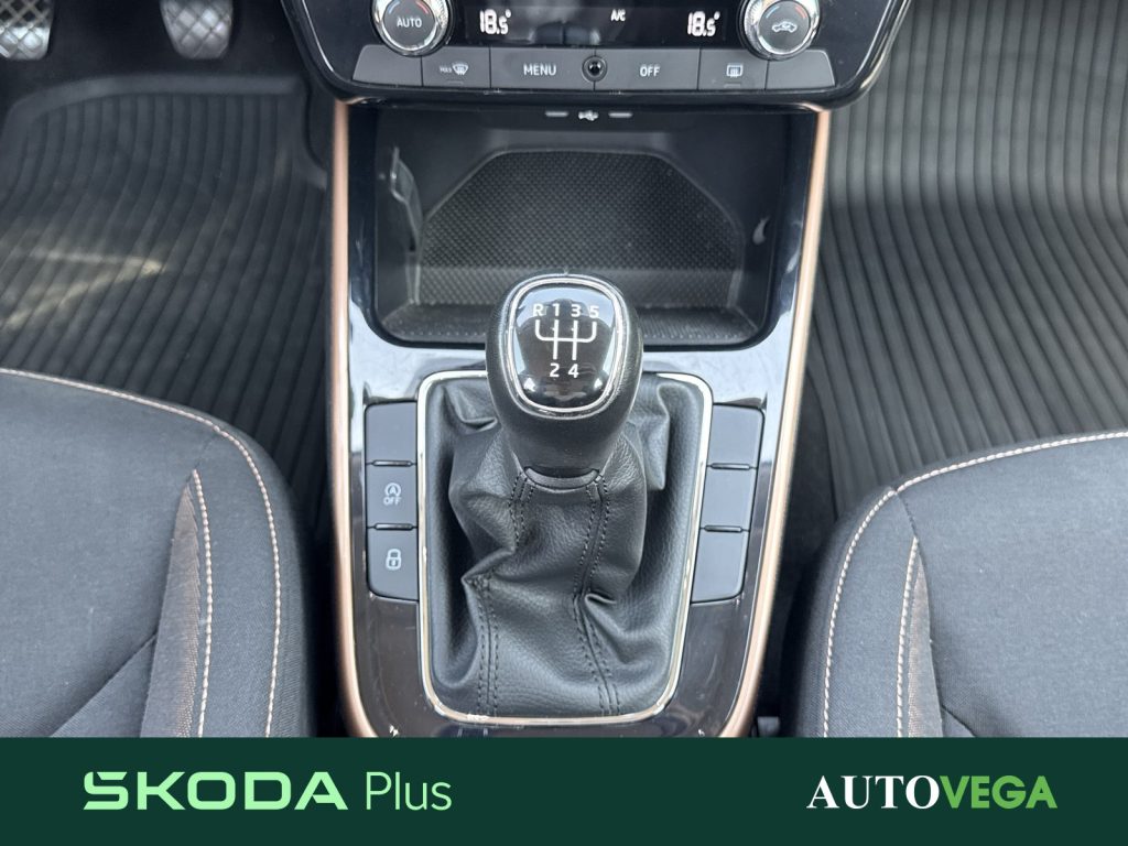SKODA Fabia 1.0 mpi evo style 80cv - 11