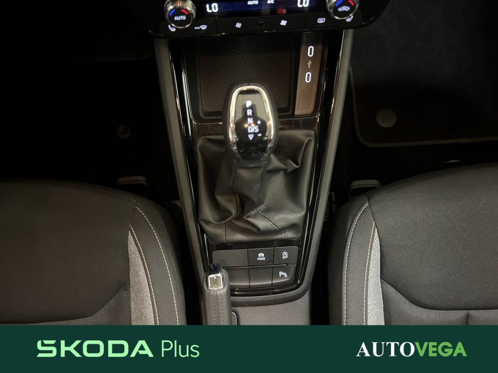 SKODA Kamiq 1.0 tsi black dots 115cv dsg - 11