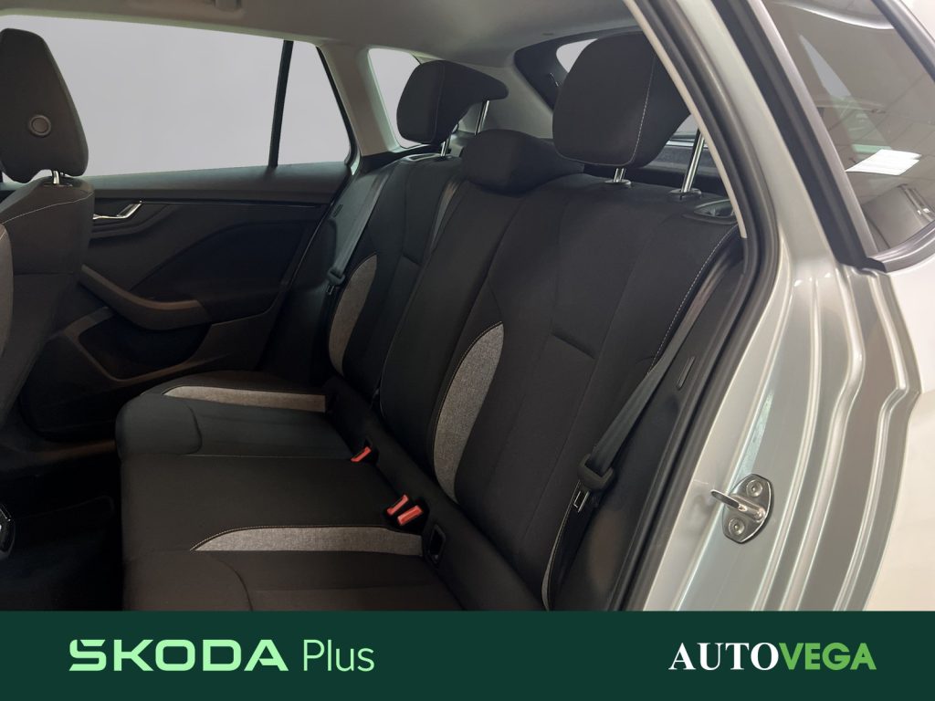 SKODA Kamiq 1.0 tsi black dots 115cv dsg - 12