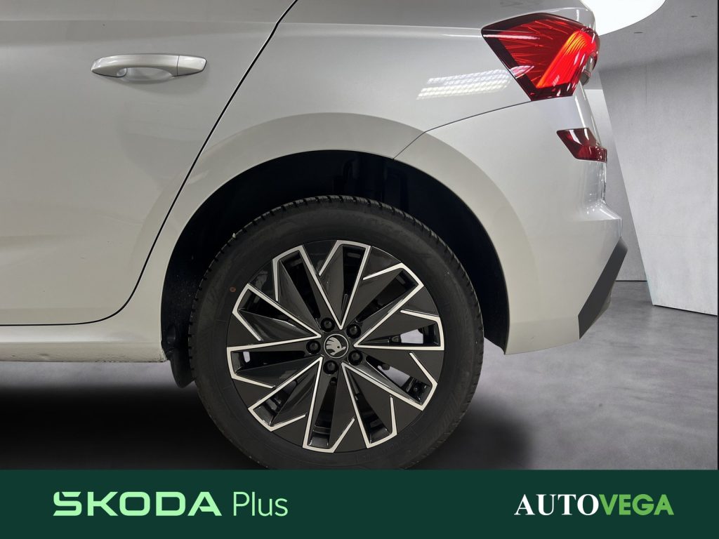 SKODA Kamiq 1.0 tsi black dots 115cv dsg - 18