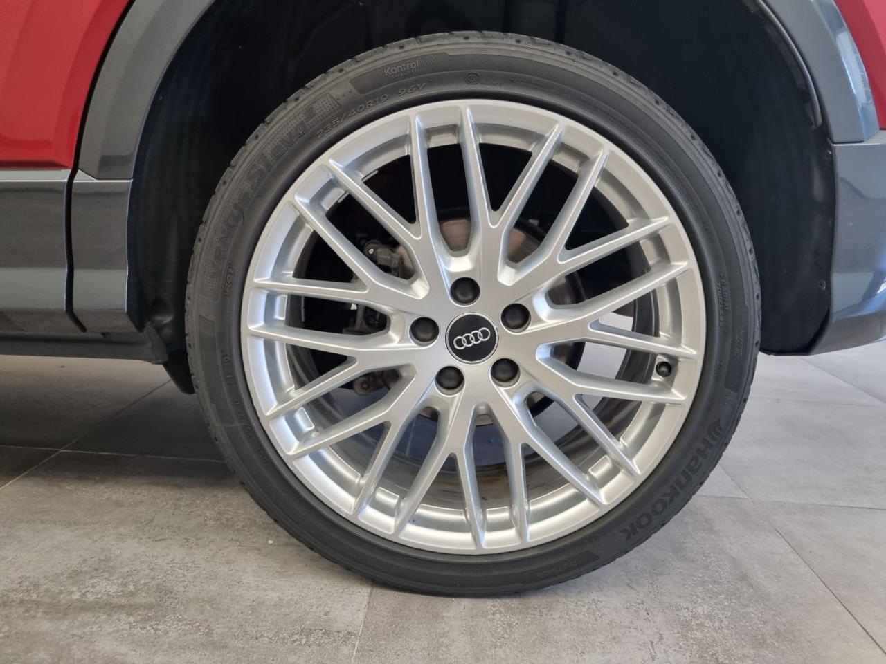 AUDI Q2 35 TDI quattro S tronic S line Edition - 15