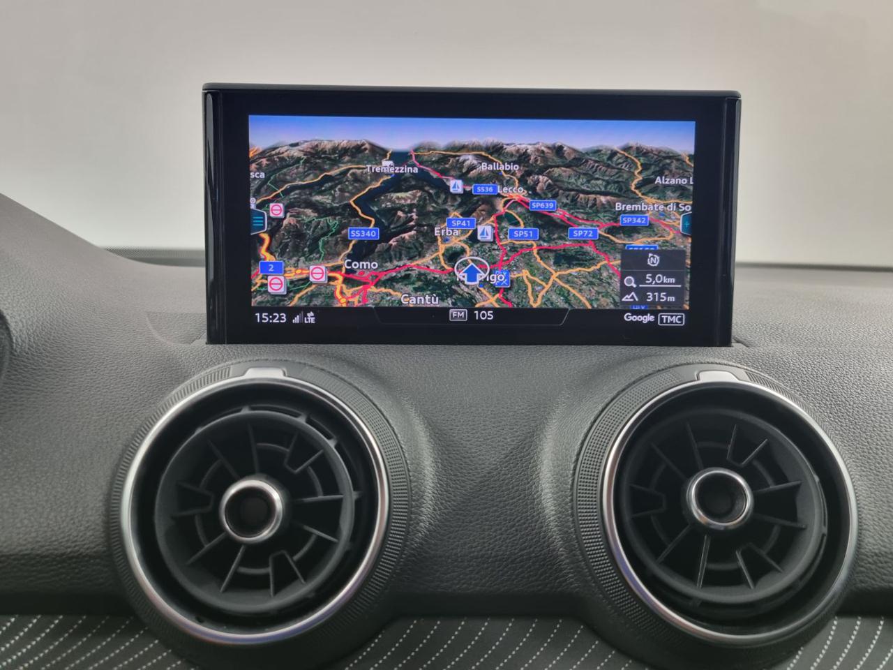 AUDI Q2 35 TDI quattro S tronic S line Edition - 10