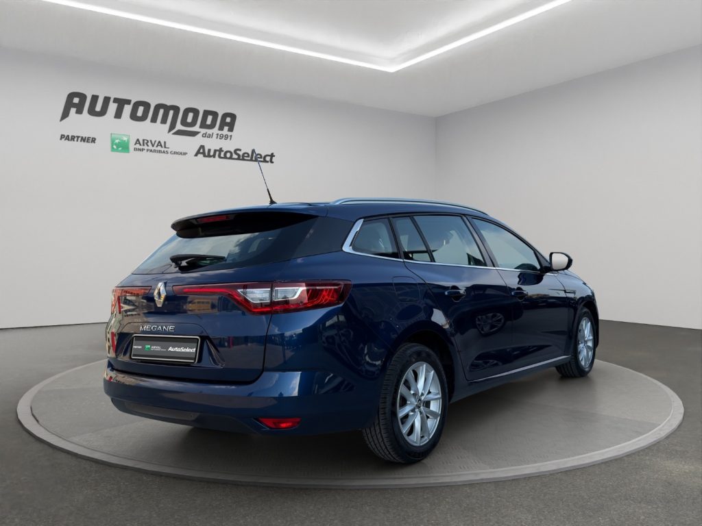 RENAULT Megane 1.5 dci Autocarro N1 - 4