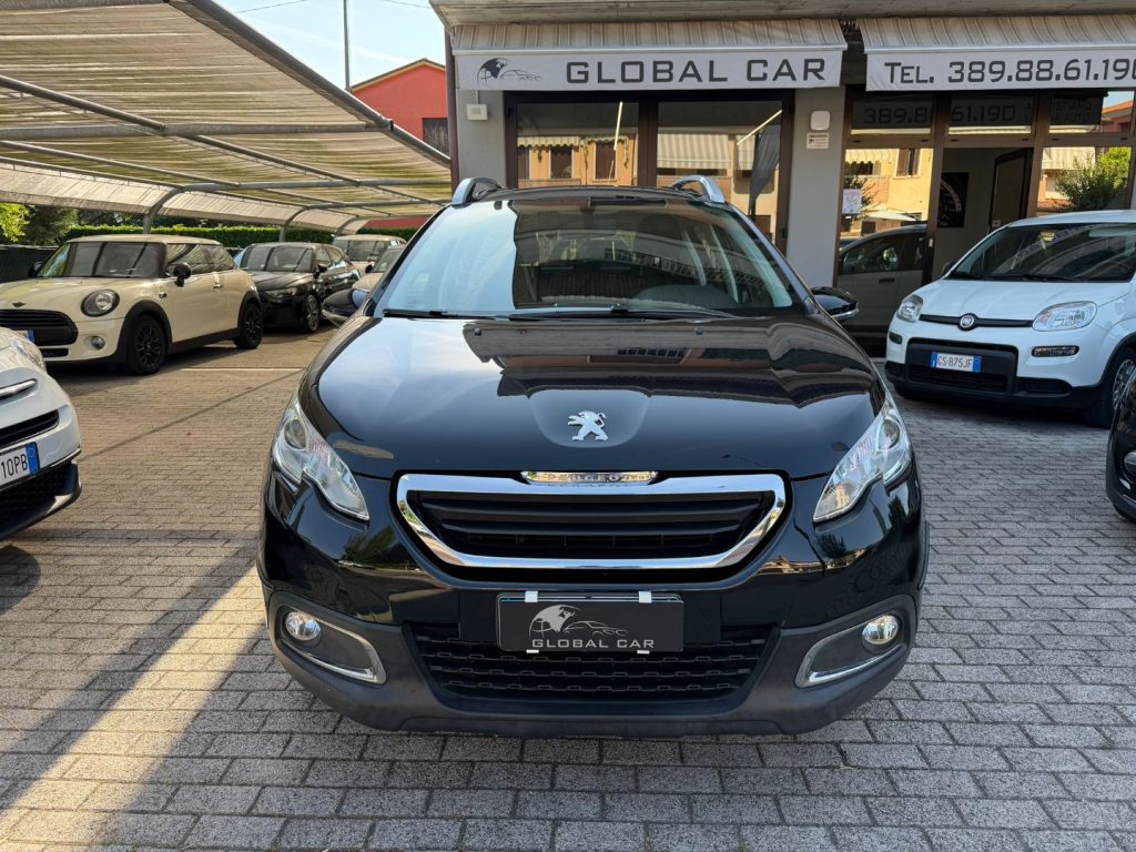 PEUGEOT 2008 1.2 VTi 82CV Allure - 2