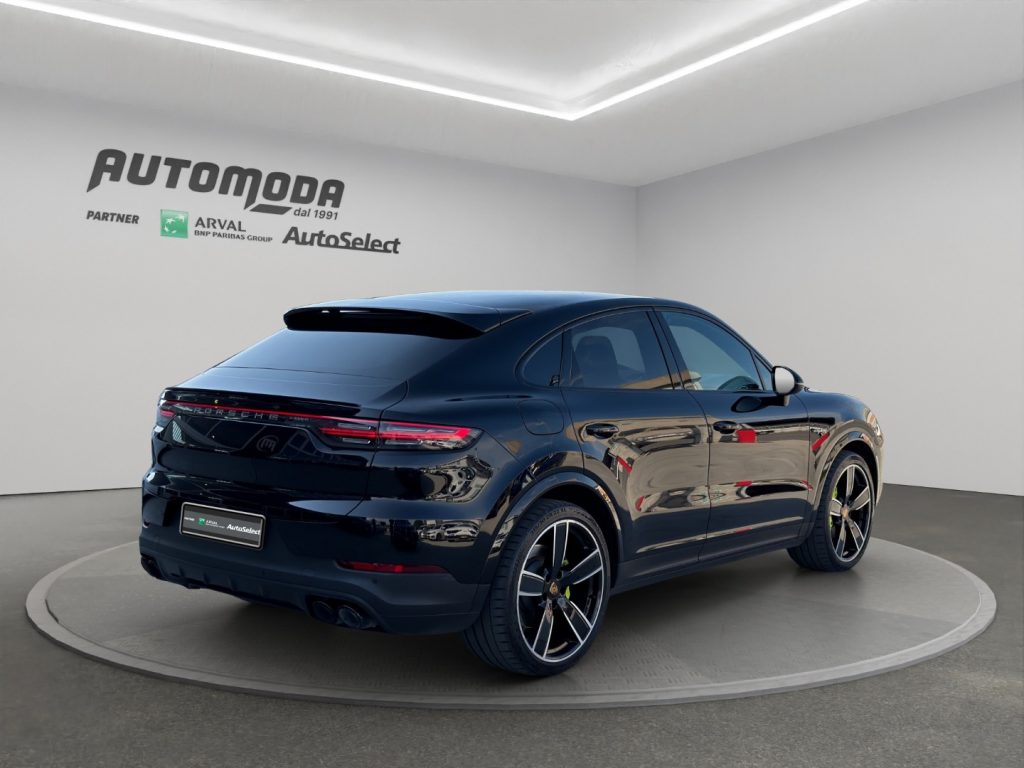 PORSCHE Cayenne Coupé 462CV E-HYBRID - 4