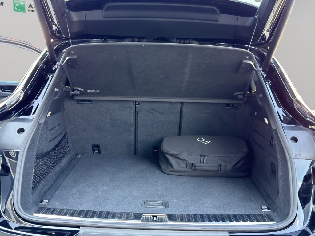 PORSCHE Cayenne Coupé 462CV E-HYBRID - 15