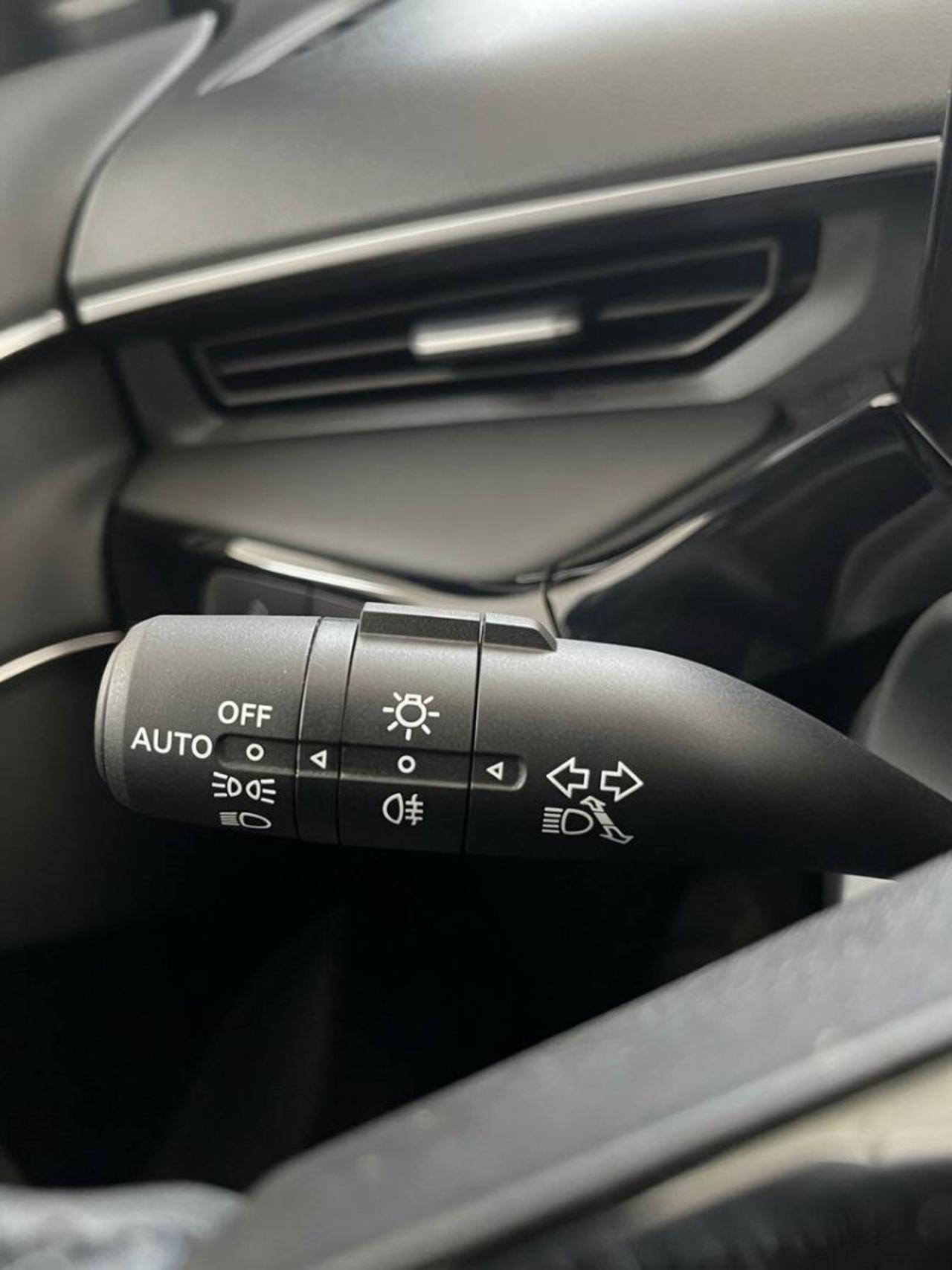 MG MG3 1.5 Hybrid+ Luxury - 16