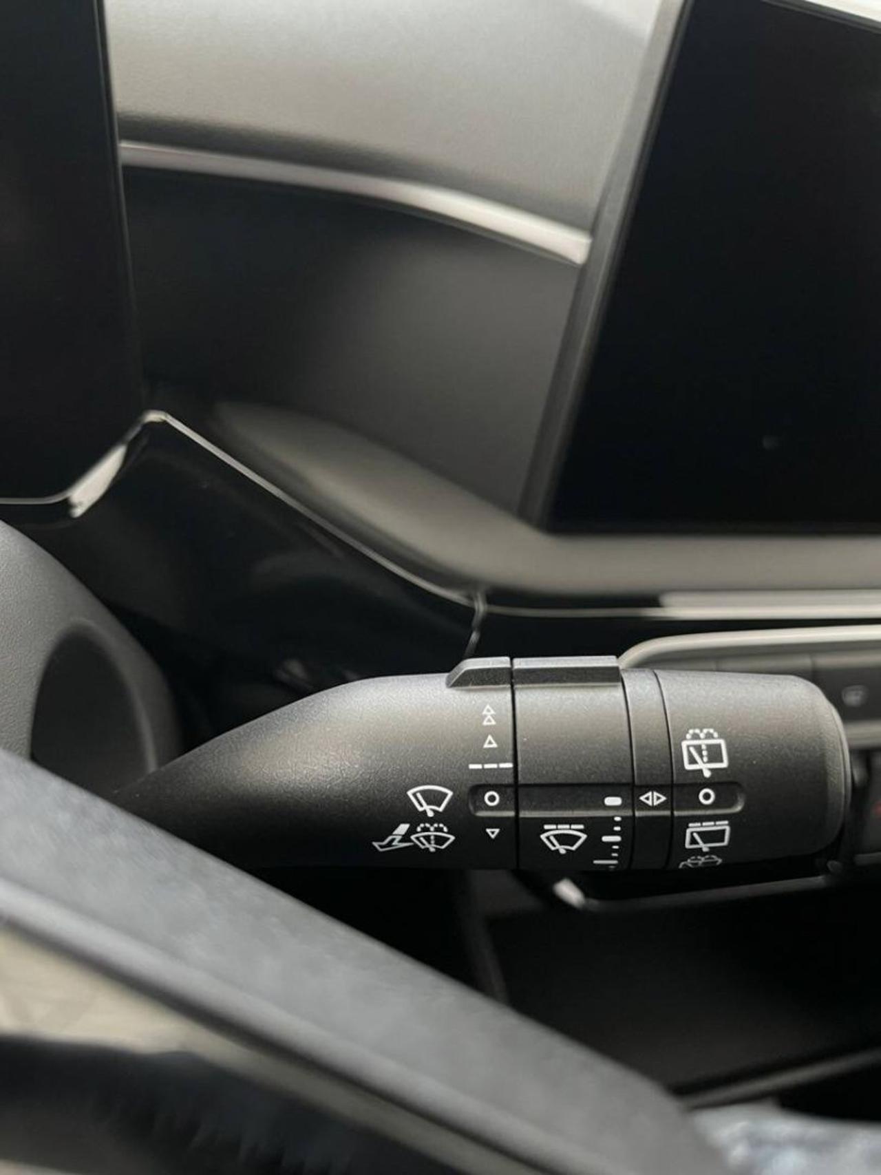 MG MG3 1.5 Hybrid+ Luxury - 15