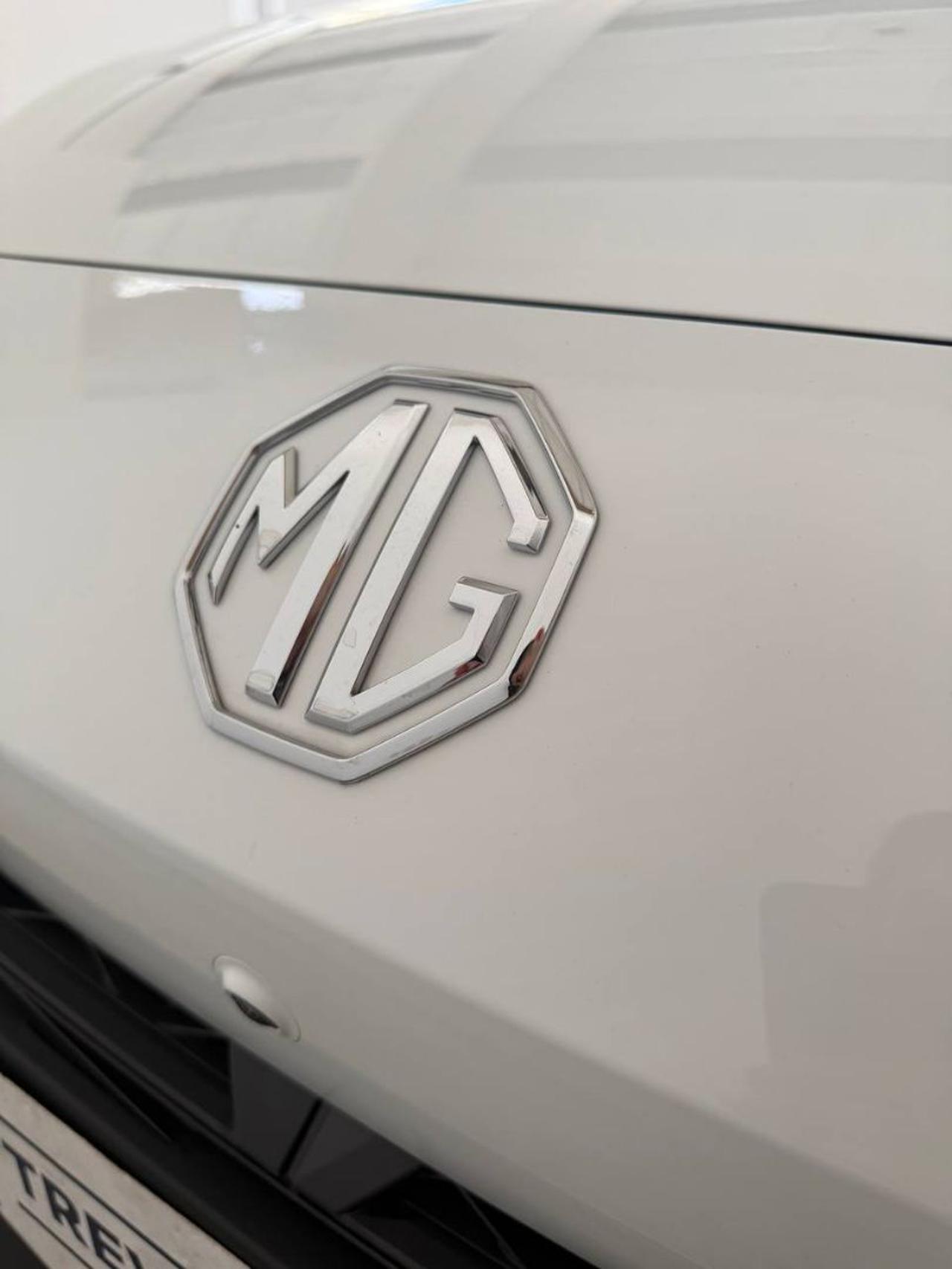MG MG3 1.5 Hybrid+ Luxury - 34