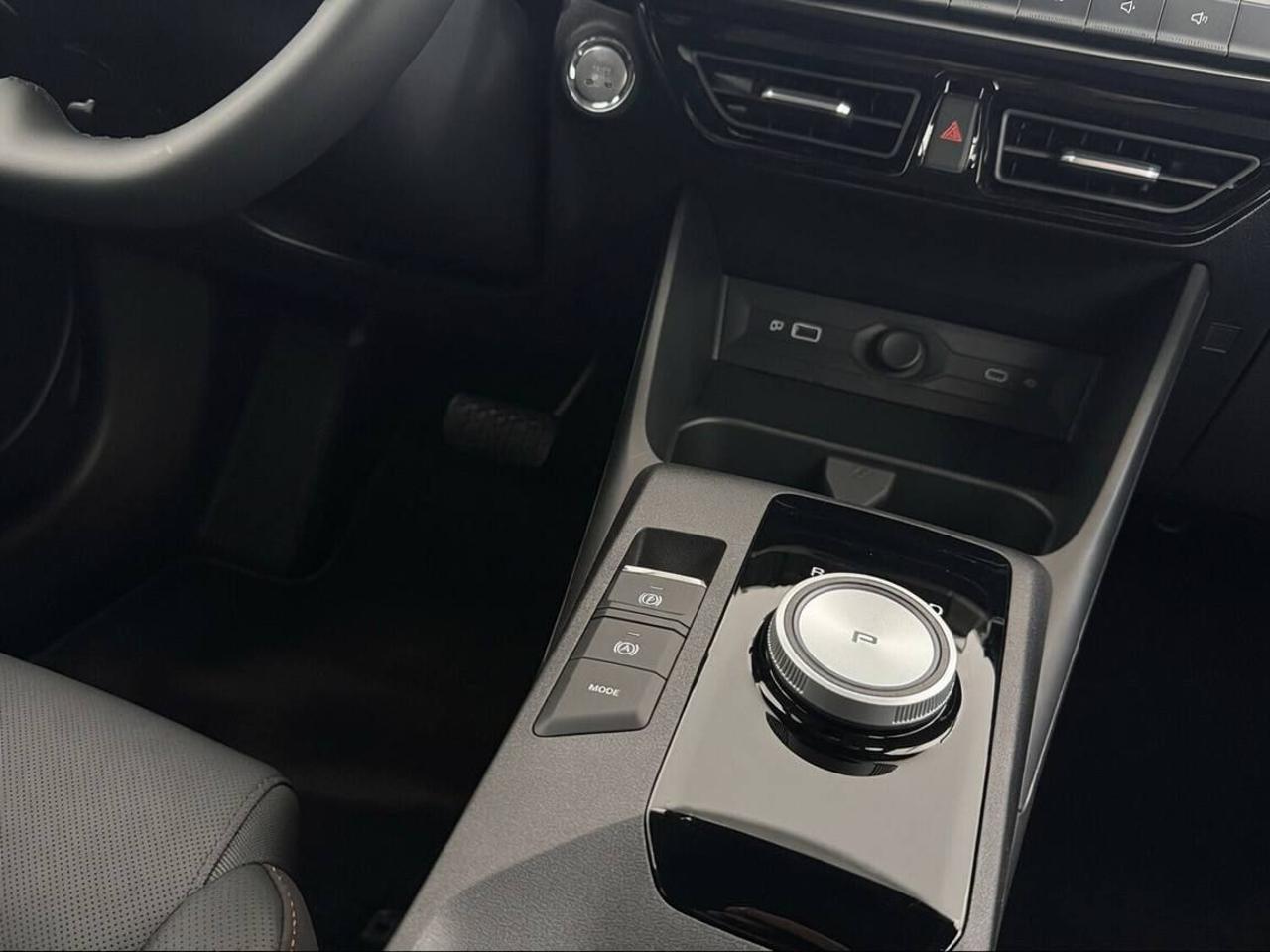 MG MG3 1.5 Hybrid+ Luxury - 24