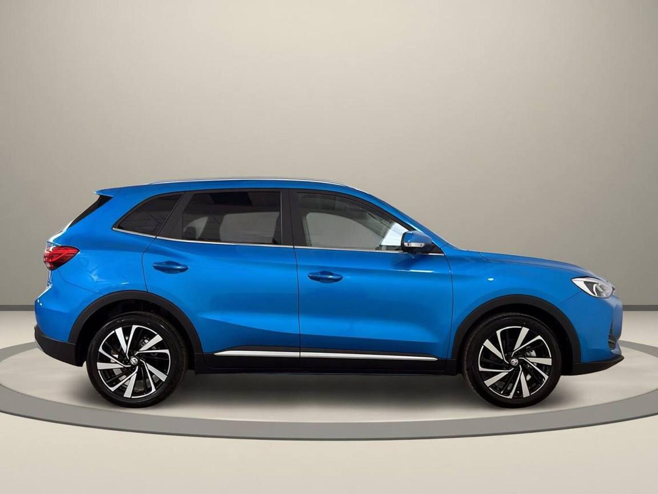 MG ZS 1.5 Hybrid+ Luxury - 4