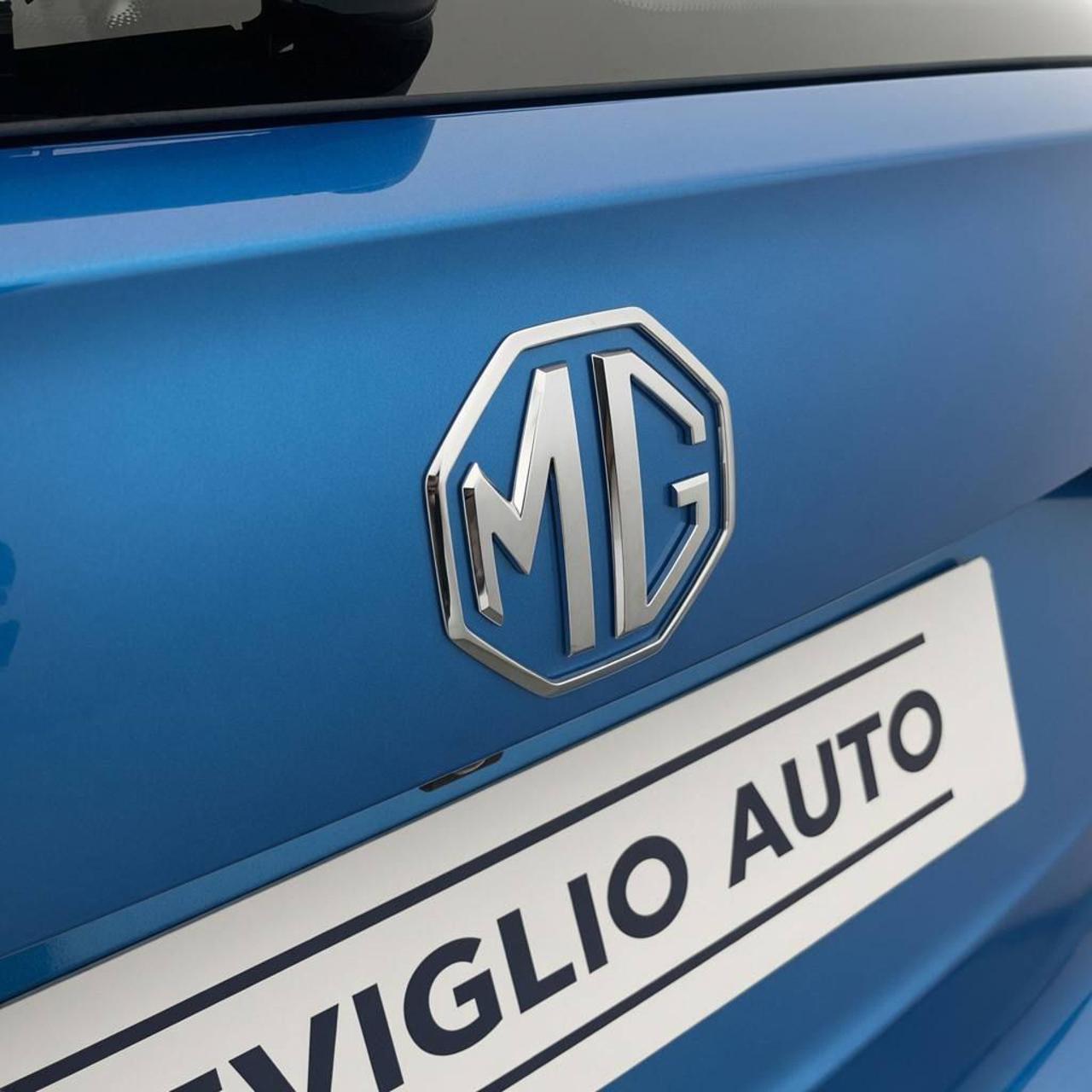 MG ZS 1.5 Hybrid+ Luxury - 38