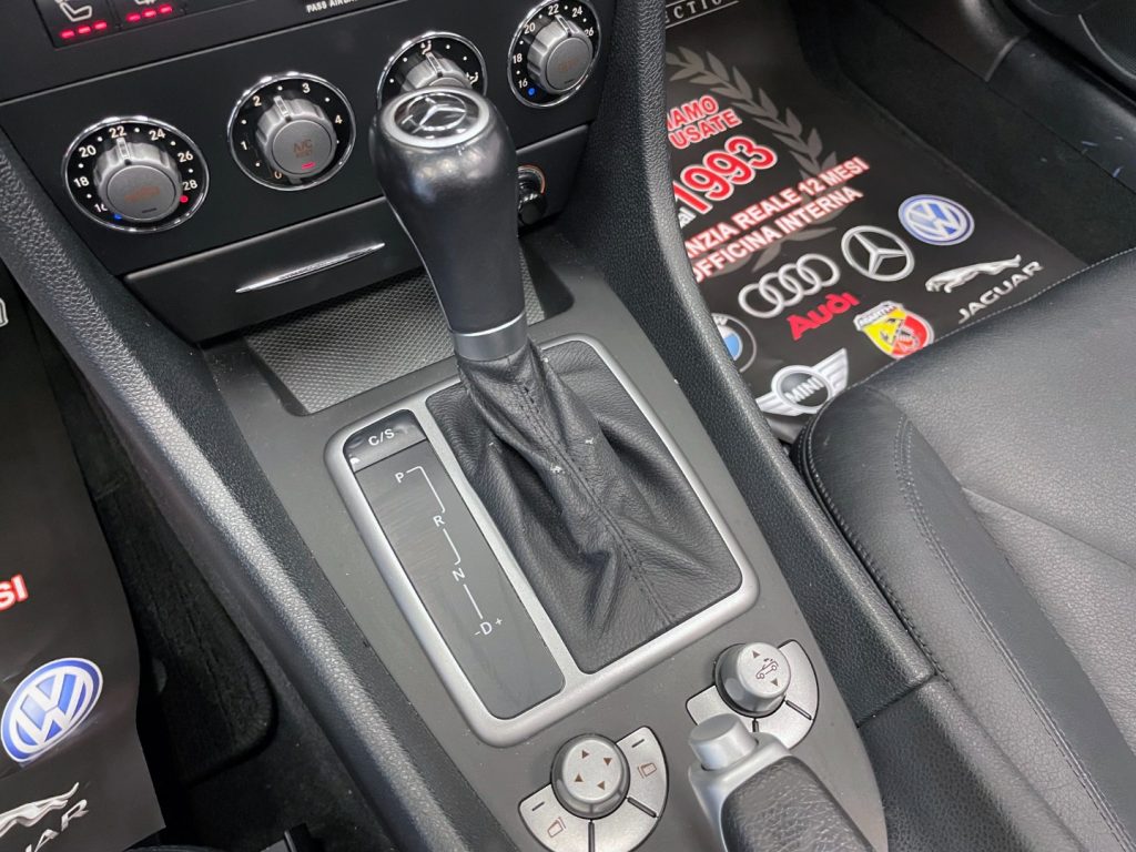 MERCEDES-BENZ SLK 200 AUTOMATICO - IVA DEDUCIBILE - 29