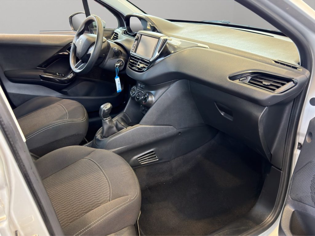 PEUGEOT 208 1.5 DIESEL AUTOCARRO N1 - 9