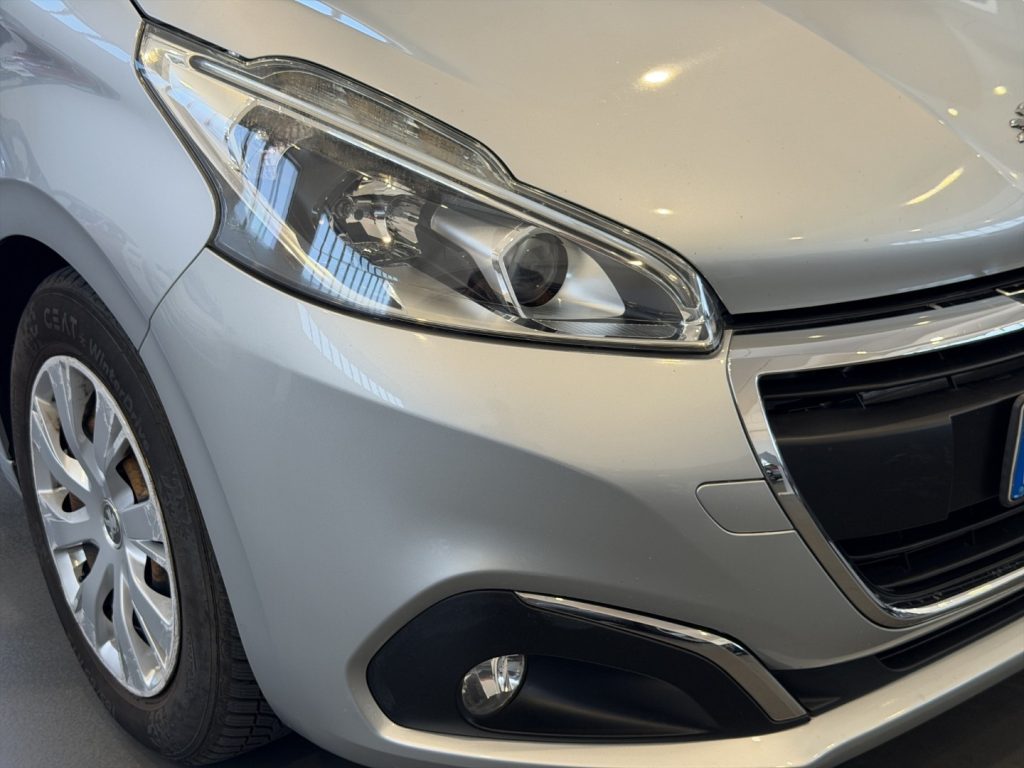PEUGEOT 208 1.5 DIESEL AUTOCARRO N1 - 17