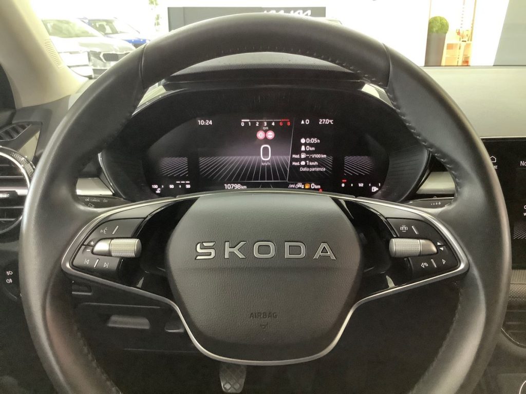 SKODA Fabia 1.0 MPI 80 CV 130 Edition - 18