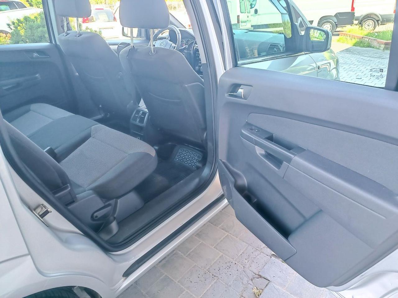 OPEL Zafira 1.7 CDTI 110CV ecoFLEX One - 13