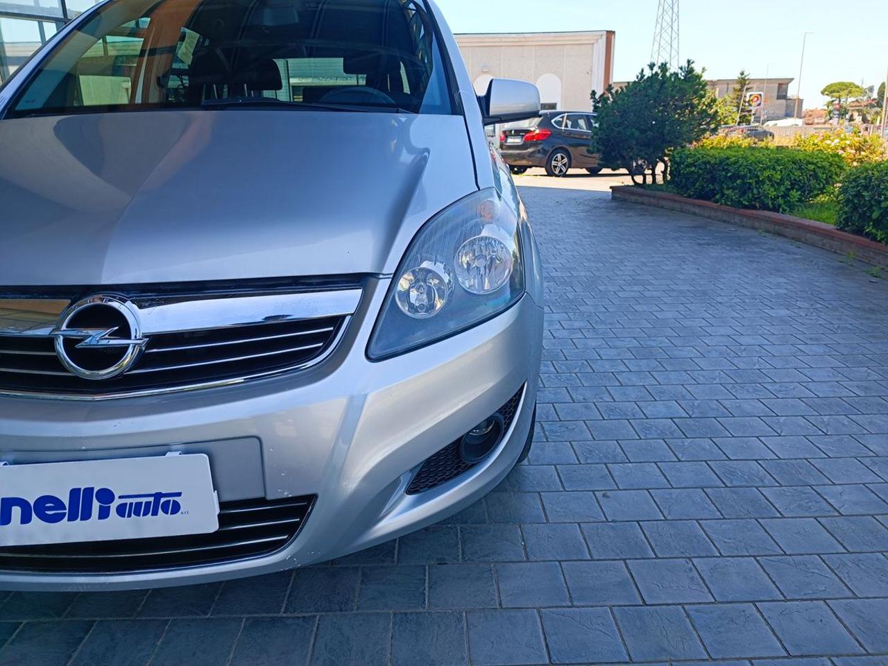 OPEL Zafira 1.7 CDTI 110CV ecoFLEX One - 19