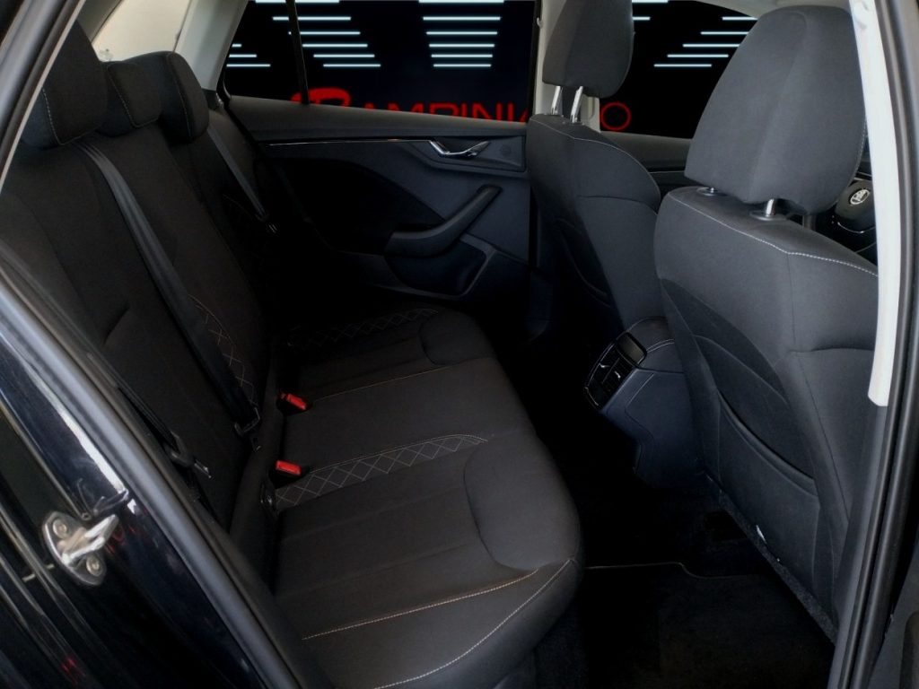 SKODA Kamiq 1.0 G-Tec Metano Km 76.000 Iva Esposta - 18
