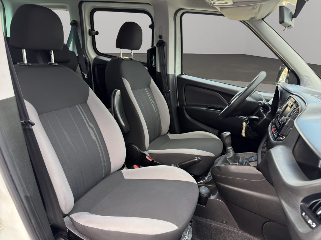 FIAT Doblo 1.3 MJT 5 POSTI AUTOCARRO N1 - 9