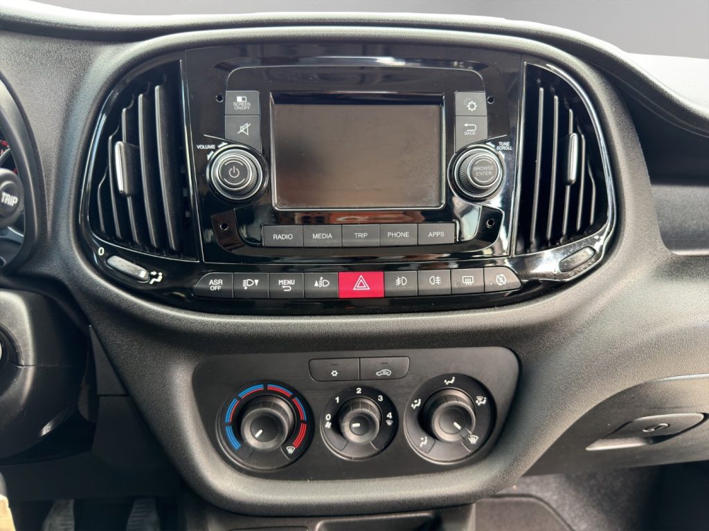 FIAT Doblo 1.3 MJT 5 POSTI AUTOCARRO N1 - 14