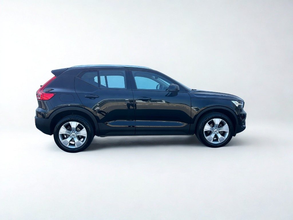 VOLVO XC40 T3 Geartronic Momentum Pro - Foto 3