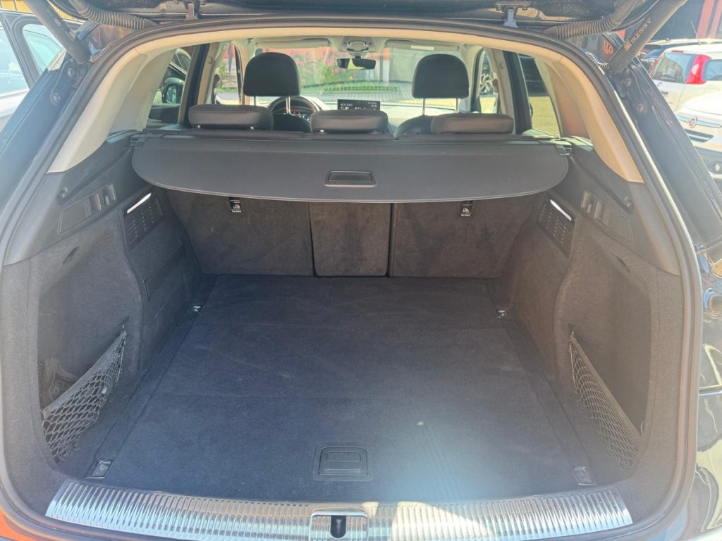 AUDI Q5 40 TDI 204 CV quattro S tronic Business Advanced - 24