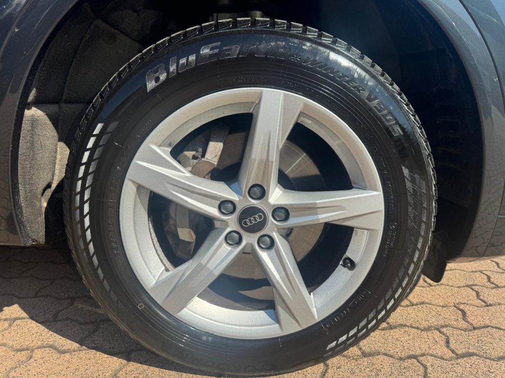 AUDI Q5 40 TDI 204 CV quattro S tronic Business Advanced - 25