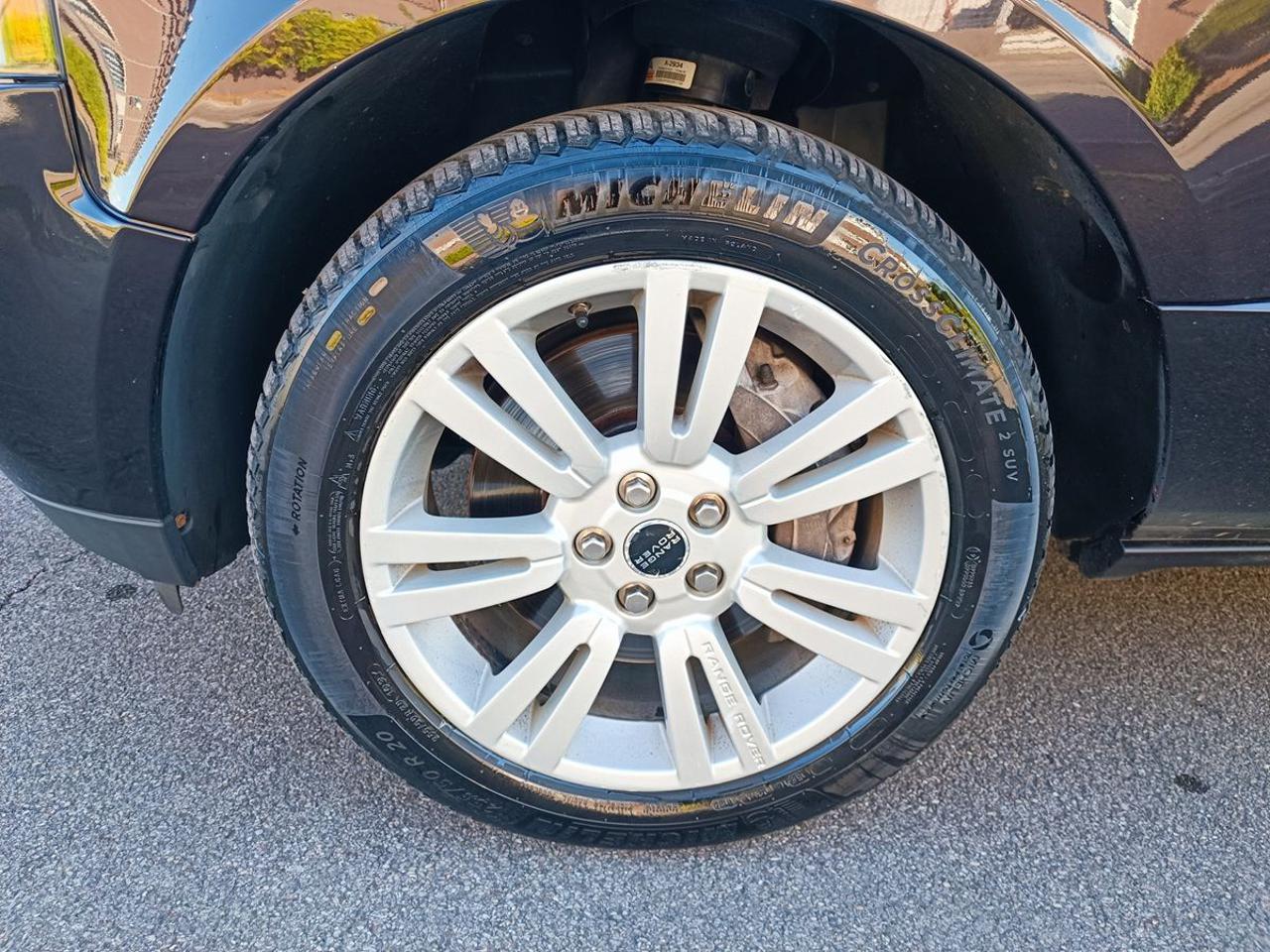 LAND ROVER Range Rover 4.4 TDV8 Vogue - 17